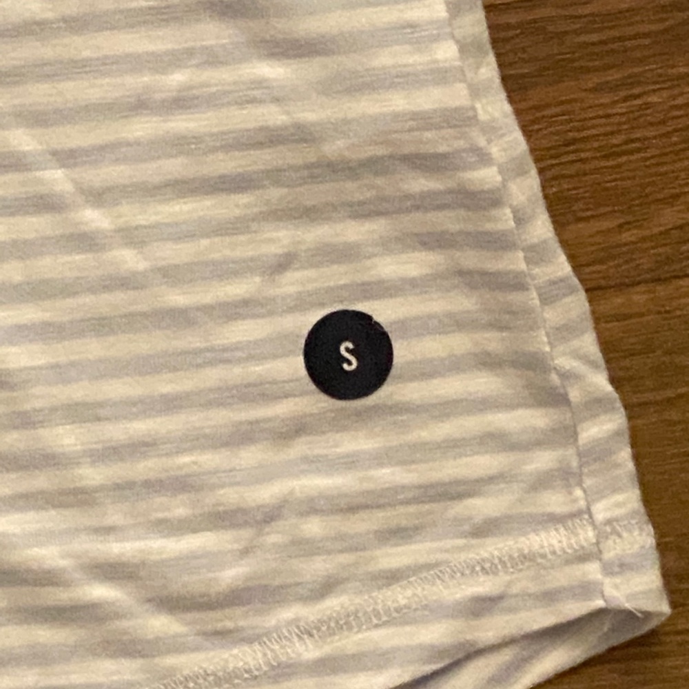 A&F cargo joggers and Soft AF boatneck t shirt. - Picture 3 of 14